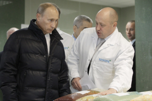 «Новая газета» выпустила интервью с «экс-соратником Пригожина». Он рассказал о создании «фабрики троллей» и провокациях против Forbes и «РИА Новости»